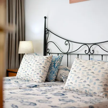Callao 8 Apartment *